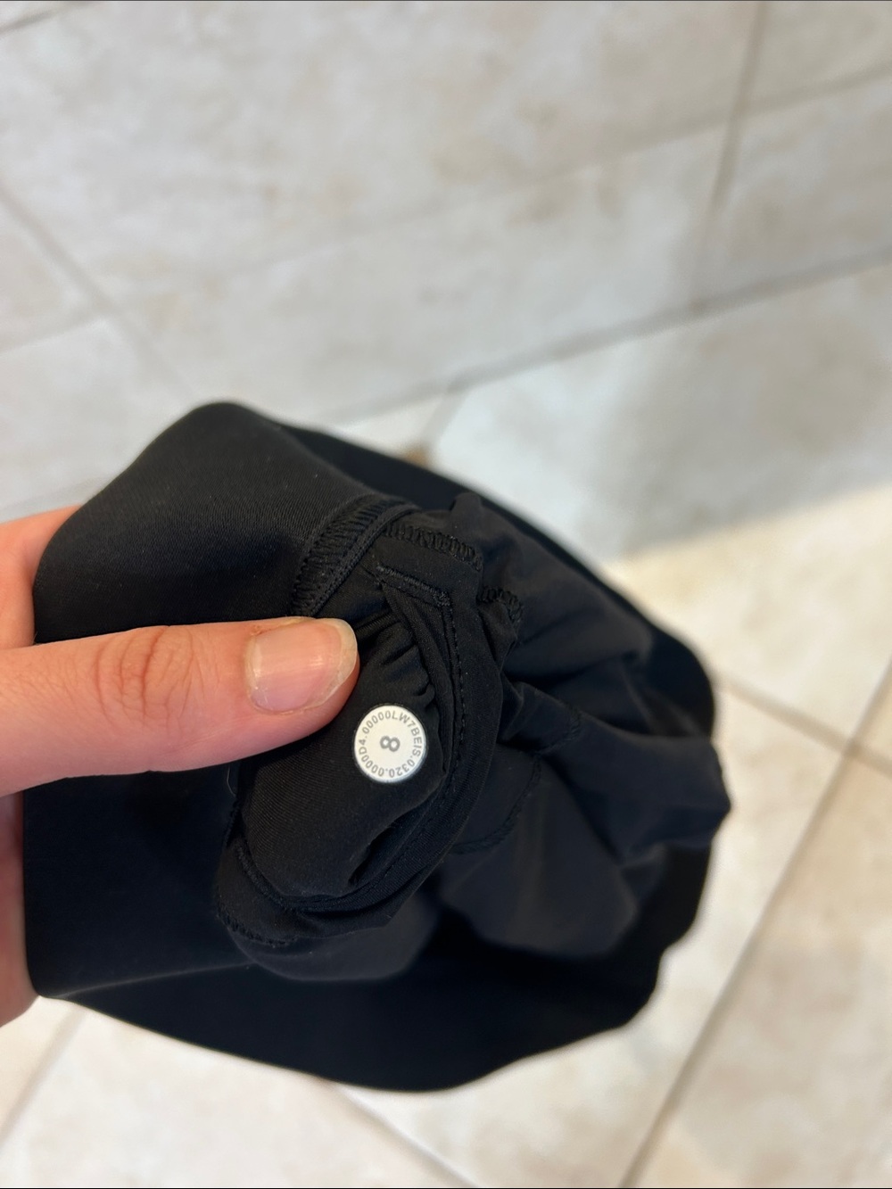 Lululemon Hotty Hot Logo Shorts Black Size 8 - Picture 2 of 2